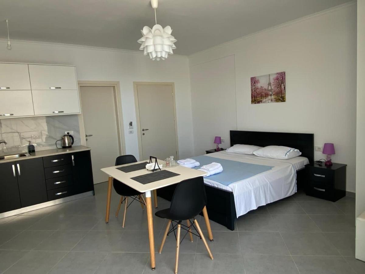 Terrace View Apartments Sarandë Eksteriør bilde
